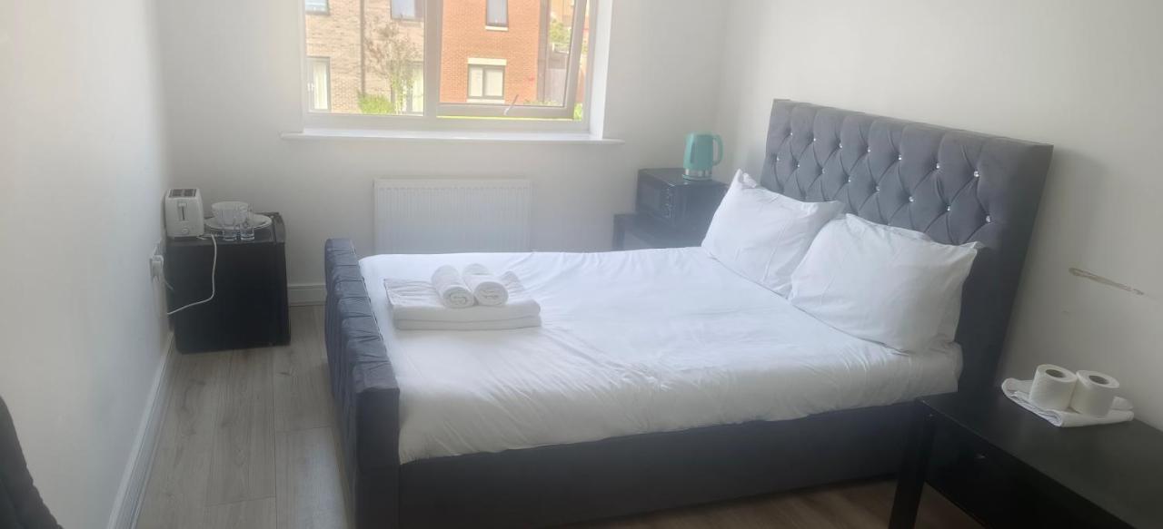 Free Car Park And Walk To Coop, Etihad, Piccadilly Manchester Extérieur photo